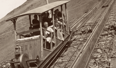 ’O ’ngignere d’ ‘o Vesuvio: la satira del parolaio all’ombra della tecnologia