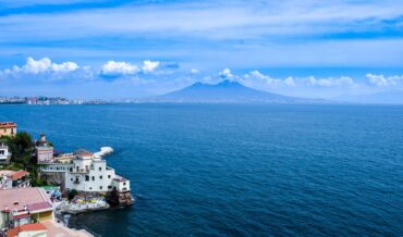 Mappe della memoria – 1. Area flegrea e isole: tra mito greco, fuochi sotterranei e rotte mediterranee