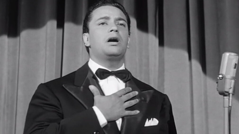 Mario Abbate, la voce d’oro che fece cantare Napoli (e il mondo)