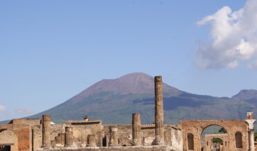 Mappe della memoria – 2. Area vesuviana, Miglio d’Oro e Somma-Vesuvio: la vita all’ombra del vulcano
